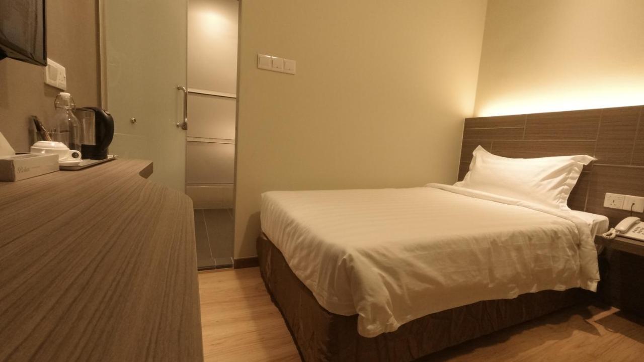 U Design Hotel Kuala Lipis Esterno foto