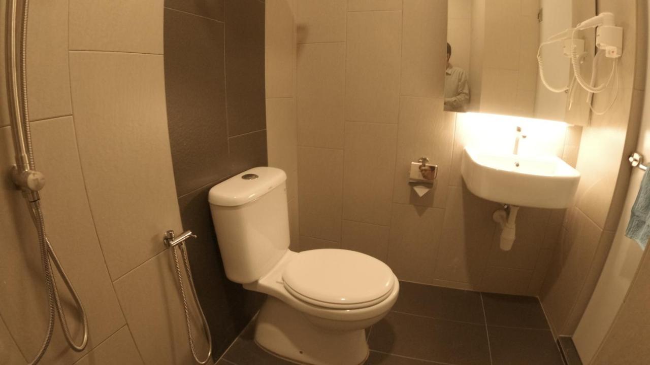 U Design Hotel Kuala Lipis Esterno foto
