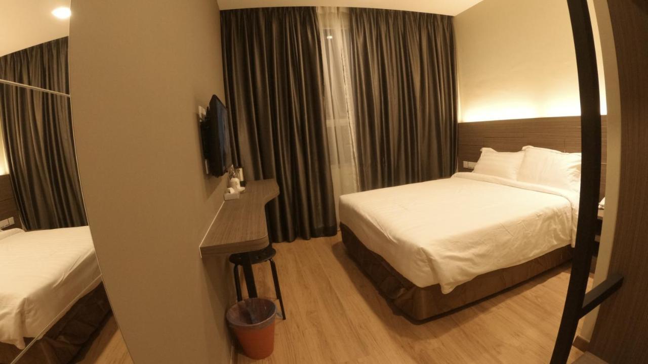U Design Hotel Kuala Lipis Esterno foto